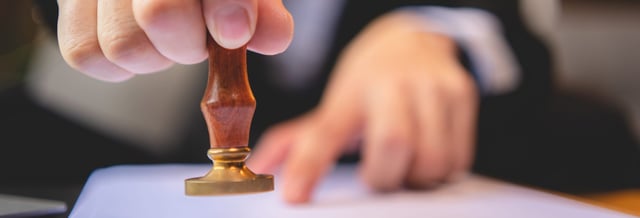 Public Notaries Explained: What is a public notary and how can they help you?